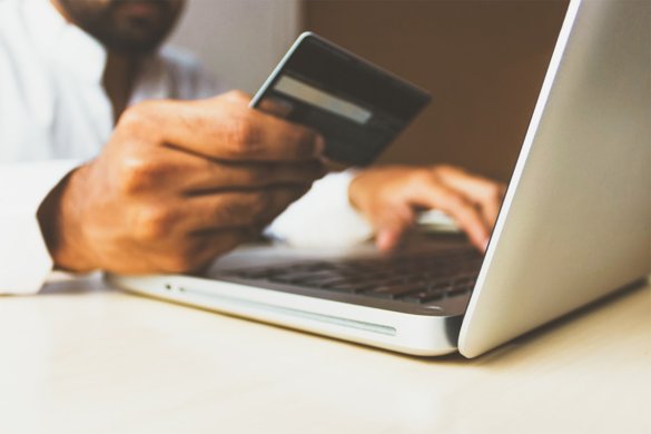 Carte bancaire pour voyager sans frais à l’étranger